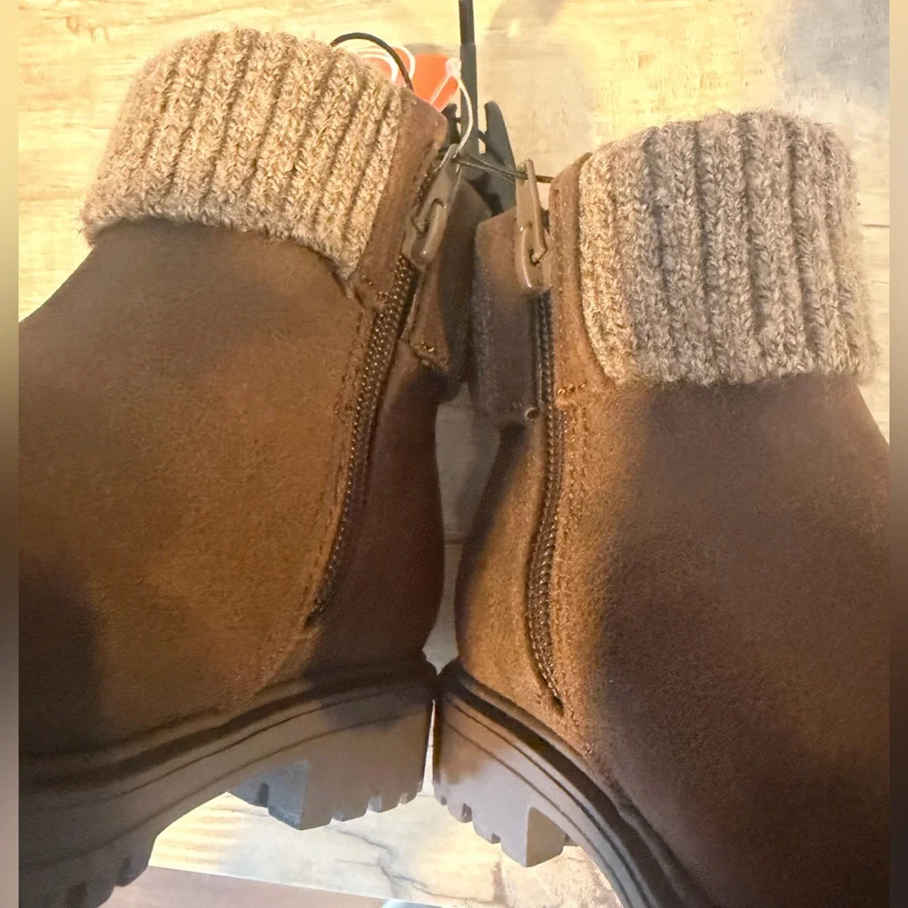 Wonder Nation Brown Ankle Boots with Knit Cuff Size 10 Toddler
